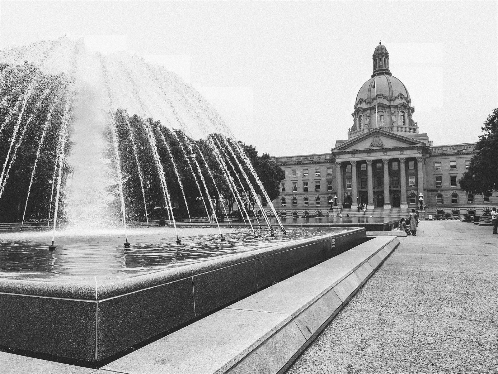 The Alberta Legislature and fountain in Edmonton